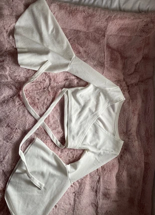 Shein - Small Long sleeved crop, brand: Shein, condition: Very good, size: S / 36 / 8, €2.00, €2.80 includes Buyer Protection