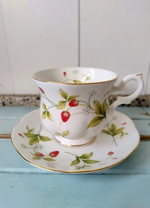 Prachtig! Kop en schotel St. James Bone China England, marque: Royal, état: Très bon état, 6,95 €, 8,00 € Protection acheteurs (Pro) incluse