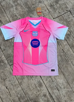 Maillot concept barca rose et bleu taille L neuf avec etiquette, marca: Concept, estado: Novo com etiquetas, tamanho: L, €18.99, €20.64 inclui Proteção do Comprador