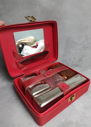 Vanity case malette trousse toilettage vintage travel grooming kit, marque: Vintage Dressing, état: Bon état, 11,99 €, 13,29 € Protection acheteurs (Pro) incluse