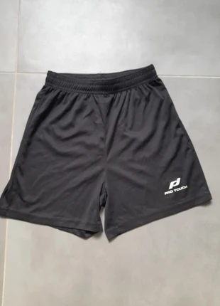 Short enfant de sport noir pro touch S, marque: Pro Touch, état: Très bon état, taille: S, 3,00 €, 3,85 € Protection acheteurs incluse