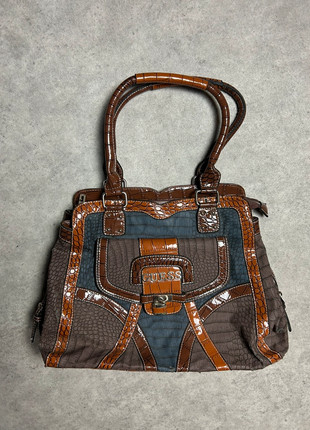 Sac à main Guess écailler y2k vintage 90’ 2000’, marke: GUESS, zustand: Sehr gut, 50,00 €, 53,20 € inklusive Vinted-Käuferschutz