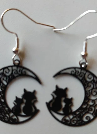 Black metal earrings, condition: New without tags, £1.00, £1.75 includes Buyer Protection