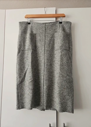 (161) Laura Ashley Grey Wool Midi Skirt Size 14, brand: Laura Ashley, condition: Very good, size: XL / 14, £9.99, £11.19 includes Buyer Protection