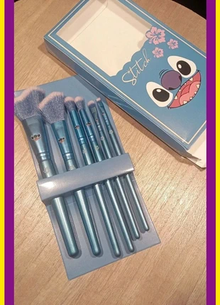 Coffret Pinceau Stitch maquillage paint, marque: Disney, état: Neuf avec étiquette, 17,90 €, 19,50 € Protection acheteurs (Pro) incluse