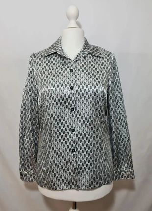 Chemisier satinée imprimé graphique des années 80-90, brand: La Maison du Jersey, condition: Very good, size: XL / 42 / 14, €10.00, €11.20 includes Buyer Protection Pro