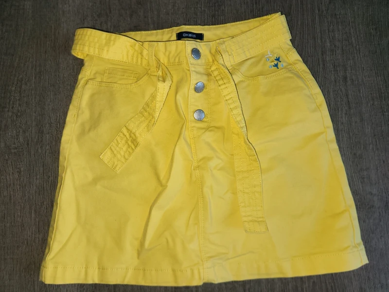 Jupe okaidi jaune taille 10 ans