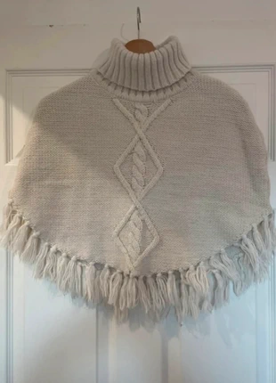 Poncho en maille torsadée pour femme, zustand: Sehr gut, größe: XS / 34 / 6, 5,00 €, 5,95 € inklusive Vinted-Käuferschutz