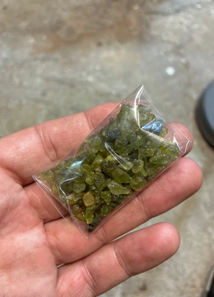 Minerales peridoto, marque: Local, état: Très bon état, 4,00 €, 4,90 € Protection acheteurs incluse