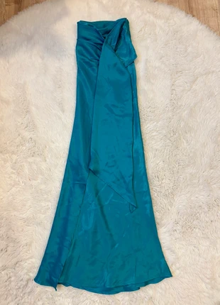 Blauer Satin Rock, merk: Sonstiges, staat: Heel goed, maat: M / 38 / 10, € 14,00, € 15,40 inclusief Kopersbescherming