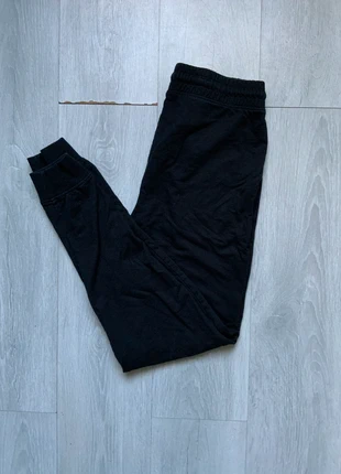 Jogging kiabi noir taille M, marke: Kiabi, zustand: Sehr gut, größe: M, 7,00 €, 8,05 € inklusive Vinted-Käuferschutz