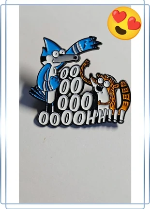 Pin's, métal émaillé, Rigby & Mordecai, marque: Pins and Needles, état: Très bon état, 2,00 €, 2,80 € Protection acheteurs incluse