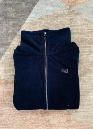 Polaire New balance full zip bleu marine femme - Taille M -FR38- col montant haut, merk: New Balance, staat: Heel goed, maat: M / 38 / 10, € 20,00, € 21,70 inclusief Kopersbescherming