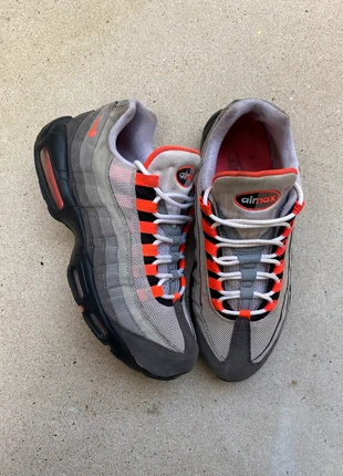 Air Max 95 OG 'Solar Red' (2018) - 44, marque: Nike, état: Bon état, taille: 44, 40,00 €, 42,70 € Protection acheteurs incluse