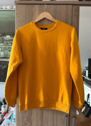Gelber Crewneckpullover, merk: Sonstiges, staat: Goed, maat: S / 36 / 8, € 4,00, € 4,90 inclusief Kopersbescherming
