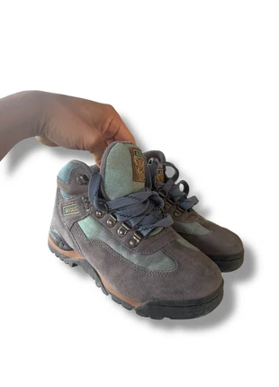 Chaussures de randonnée Aigle montage vintage y2k taille 36 trek gris, marque: Aigle, état: Très bon état, taille: 36, 14,00 €, 15,40 € Protection acheteurs incluse