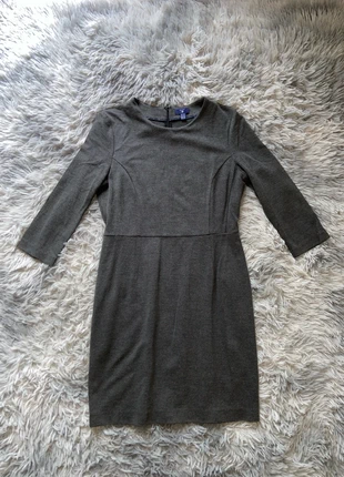 Robe GANT Couleur gris Taille 42 / L, marque: GANT, état: Très bon état, taille: L / 40 / 12, 12,00 €, 13,30 € Protection acheteurs incluse