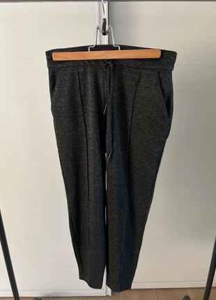 Pantalon Jogging Habillé Noir à Paillettes Vero Moda Femme / Black Glitter Dressy Joggers – S, merk: Vero Moda, staat: Nieuw zonder prijskaartje, maat: S / 36 / 8, € 6,00, € 7,00 inclusief Kopersbescherming