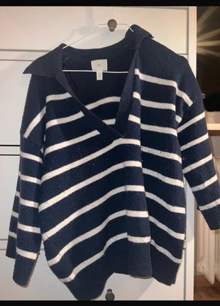 Scandi-Style striped sweater, merk: H&M, staat: Heel goed, maat: XS / 34 / 6, € 7,99, € 9,09 inclusief Kopersbescherming