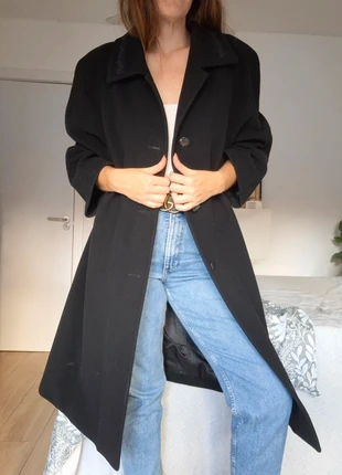 Vintage Elegant Black Wool Overcoat, marque: Lana, état: Très bon état, taille: 4XL / 48 / 20, 40,00 €, 42,70 € Protection acheteurs incluse