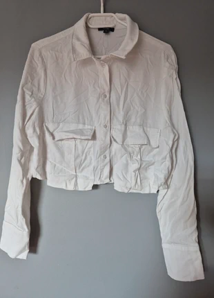 Chemise courte blanche - Kiabi - taille 44, marque: Kiabi, état: Très bon état, taille: XXL / 44 / 16, 4,00 €, 4,90 € Protection acheteurs incluse