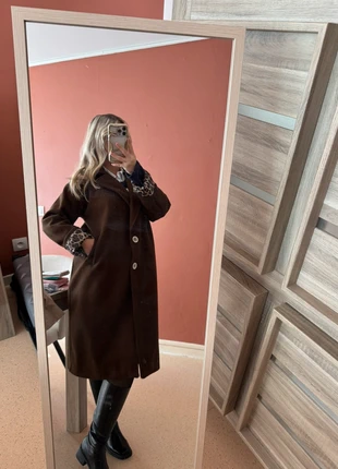 🤎 Manteau couleur chocolat long boutonné taille unique 🤎, merk: New Collection, staat: Heel goed, maat: Universele maat, € 35,00, € 37,45 inclusief Kopersbescherming