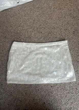 White sparkle zip skort, brand: Shein, condition: New without tags, size: M / UK 12-14, £3.00, £3.85 includes Buyer Protection