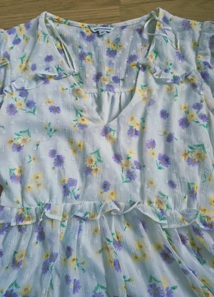 Robe avec fleurs, marque: Clockhouse, état: Très bon état, taille: M / 38 / 10, 5,00 €, 5,95 € Protection acheteurs incluse