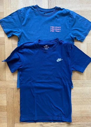 Lot de 2 t-shirts bleu RIP Curl et Nike 14 ans / 164 cm, marque: Rip Curl, état: Bon état, taille: 14 ans / 164 cm, 10,00 €, 11,20 € Protection acheteurs incluse