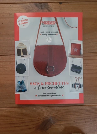 Sac & Pochette à coudre, brand: Modes & Travaux, condition: New without tags, €8.00, €9.10 includes Buyer Protection