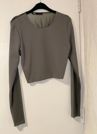 Elegant Cutout Long Sleeve Top - A Modern Twist on Classic Style, brand: Zara, condition: New with tags, size: M / UK 12-14, £5.99, £6.99 includes Buyer Protection