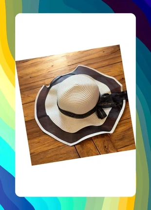 Chapeau de plage - paille - blanc ruban noir, marque: aucune, état: Neuf avec étiquette, taille: 54, 9,99 €, 11,19 € Protection acheteurs (Pro) incluse