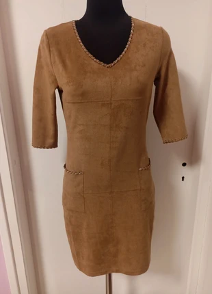 Robe suedine taille 38, marque: fuego, état: Neuf avec étiquette, taille: M / 38 / 10, 40,00 €, 42,70 € Protection acheteurs incluse