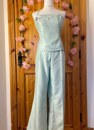 Oasis Satin Embroidered Set | Floral Bead Detail | Two-Piece Co-Ord | 618., brand: Oasis, condition: Very good, size: XL / 42 / 14, €60.00, €63.70 includes Buyer Protection