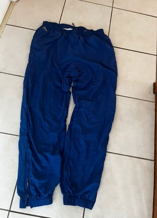 Pantalon kway Lacoste rose/violet, marque: Lacoste, état: Bon état, taille: XL, 52,00 €, 55,30 € Protection acheteurs incluse