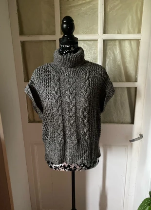 Jolie pull col roulé taille M-38, marque: Love, état: Très bon état, taille: M / 38 / 10, 13,00 €, 14,35 € Protection acheteurs incluse