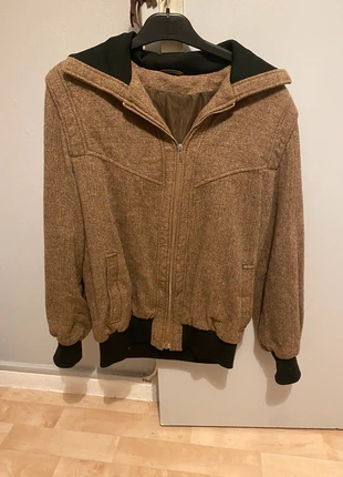 Veste marron, marque: Boutique indépendante, état: Très bon état, taille: S / 36 / 8, 10,00 €, 11,20 € Protection acheteurs incluse