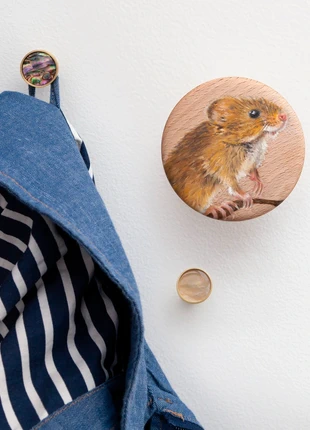 Handgeschilderde wandhaak olieverf - muisje, staat: Nieuw zonder prijskaartje, € 35,00, € 37,45 inclusief Kopersbescherming