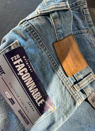 Neuf avec étiquette, merk: Levi's, staat: Nieuw met prijskaartje, maat: L, € 15,00, € 16,45 inclusief Kopersbescherming