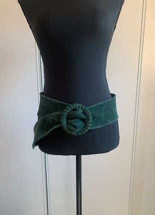 Ceinture souple large grosse boucle cuir véritable fabriqué à la main vintage made in Italy, marque: Fait Main, état: Très bon état, taille: Ajustable, 12,00 €, 13,30 € Protection acheteurs incluse