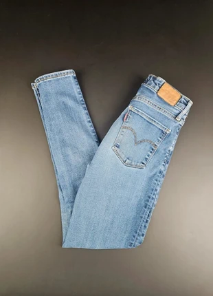 Jean Levi's 721 bleu femme taille haute Skinny W27, brand: Levi's, condition: Very good, size: M / 38 / 10, €22.50, €24.33 includes Buyer Protection