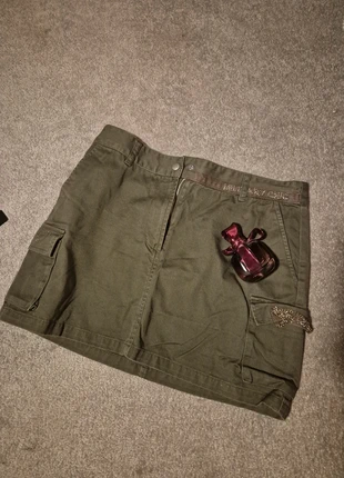 Jupe vintage courte avec paillettes et chaine, marque: Vintage Dressing, état: Très bon état, taille: S / 36 / 8, 3,00 €, 3,85 € Protection acheteurs incluse