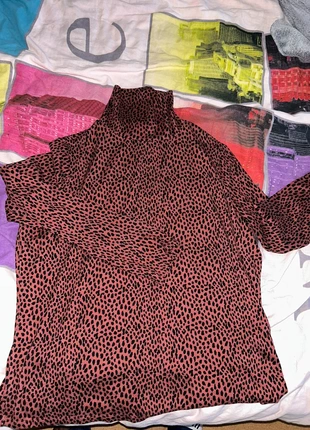 Sous pull à poids, marke: Primark, zustand: Sehr gut, größe: XXXL / 46 / 18, 2,00 €, 2,80 € inklusive Vinted-Käuferschutz