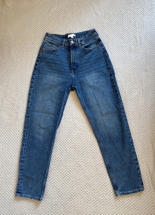 Jeans droits femme h&m taille bien s/36 neuf, marque: H&M, état: Neuf sans étiquette, taille: S / 36 / 8, 8,99 €, 10,14 € Protection acheteurs incluse