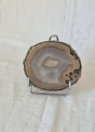 Grande Tranche d'Agate Naturelle Polie – Déco Minéral / Pendentif, état: Très bon état, 10,00 €, 11,20 € Protection acheteurs incluse