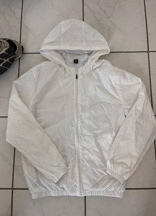 Zip Coupe-vent Blanc Taille S, marque: Shein, état: Très bon état, taille: S, 8,00 €, 9,10 € Protection acheteurs incluse