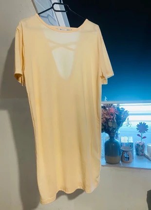 T-shirt long / robe de plage - jaune pastel - dos croisé, marque: Missguided, état: Très bon état, taille: S / 36 / 8, 2,50 €, 3,33 € Protection acheteurs incluse