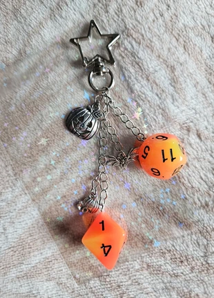 Halloween Themed Glow In The Dark Dungeons & Dragons Keychain, brand: dungeons and dragons, condition: New with tags, £10.00, £11.20 includes Buyer Protection