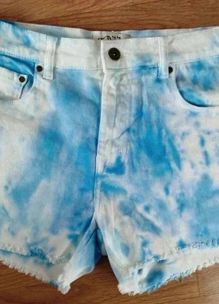 Short Von Dutch tye and die bleu et blanc, marca: Von Dutch, estado: Muy bueno, tamaño: L / 40 / 12, 10,00 €, 11,20 € Protección al comprador incluida