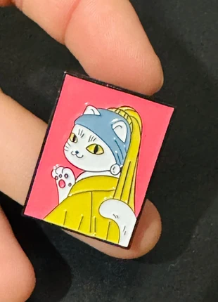 Brand New Cute Cat Badge/ Pin, brand: The Unbranded Brand, condition: New with tags, £3.00, £3.85 includes Buyer Protection